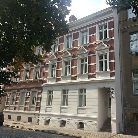 Pension Am Moenchskirchhof Stendal Bagian luar foto