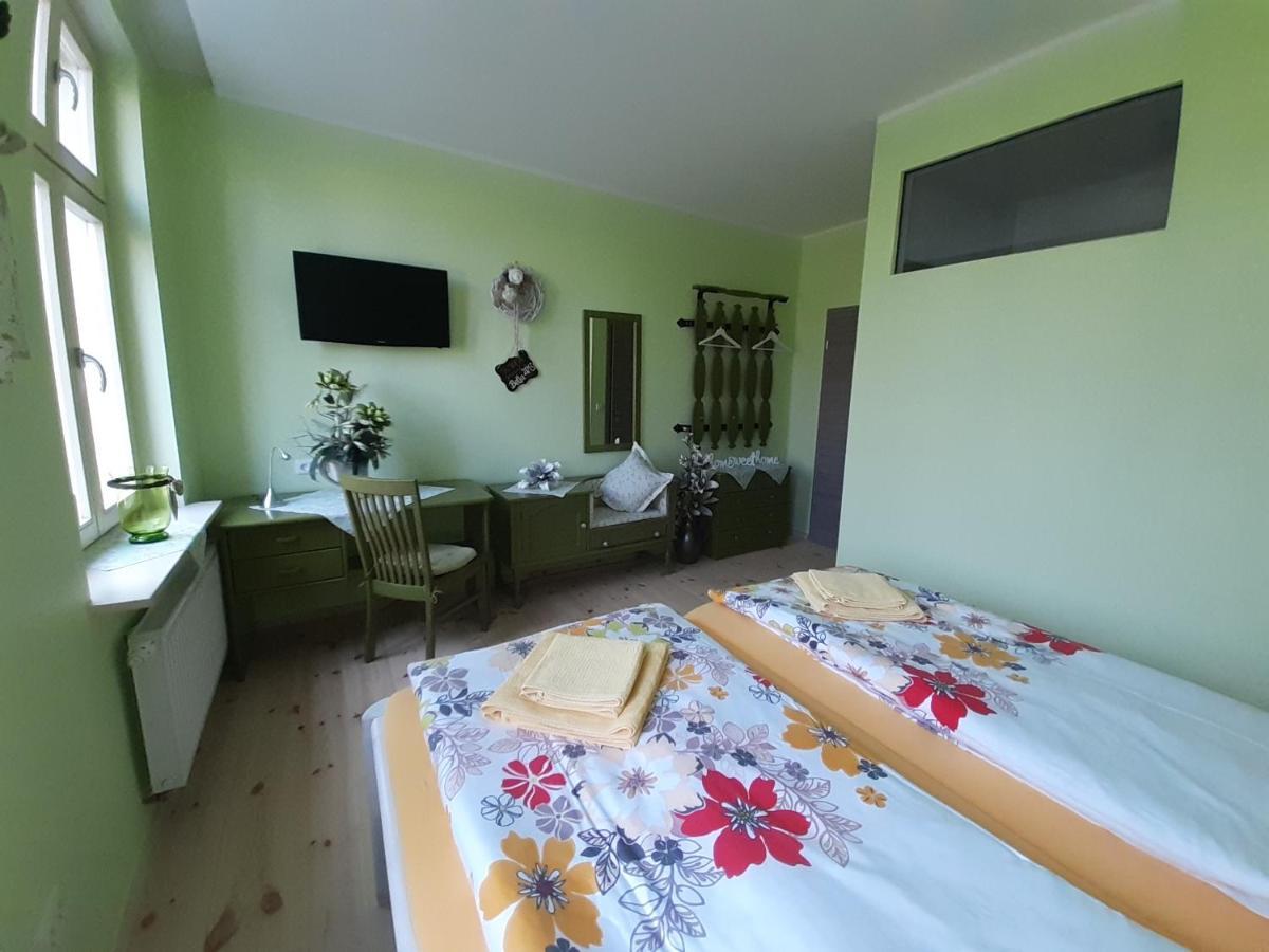 Pension Am Moenchskirchhof Stendal Bagian luar foto
