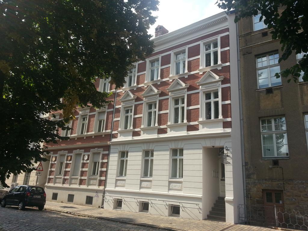Pension Am Moenchskirchhof Stendal Bagian luar foto